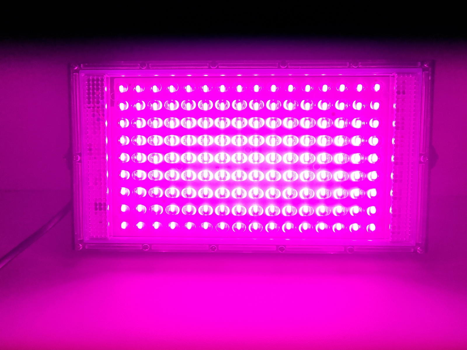 Фитопрожектор FS-144 90 Вт